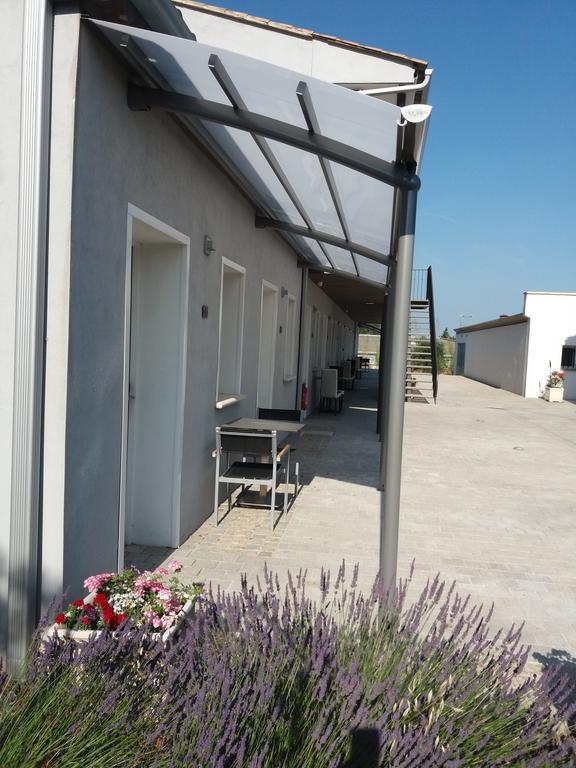 Le Cay Hotel Roquebrune-sur Argens Luaran gambar